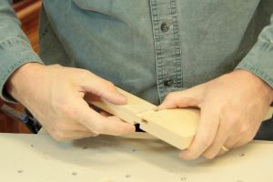 Ajustement de l'épaulement du tenon