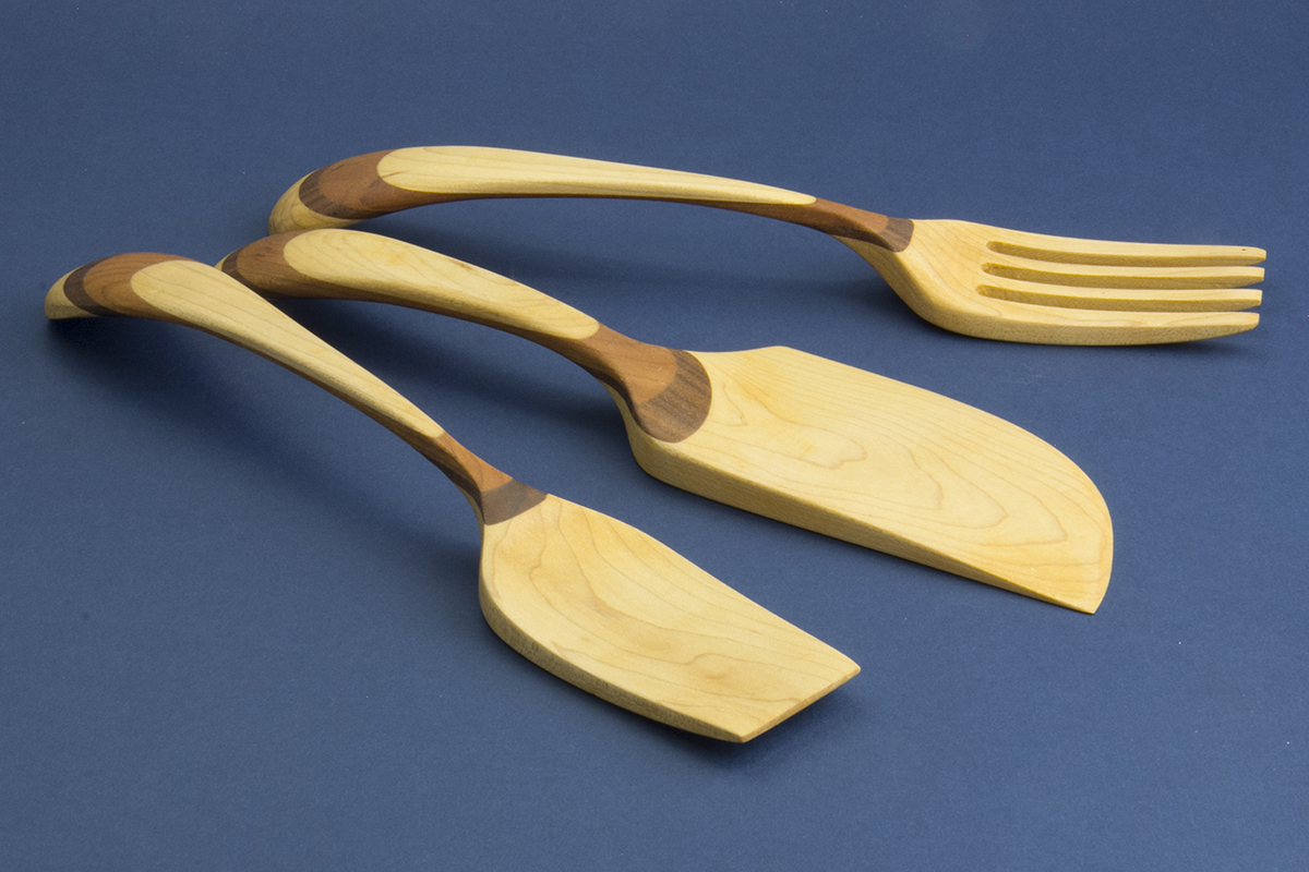 Ustensiles en bois stylisés