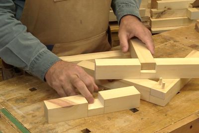 Assemblages rustiques à mi-bois