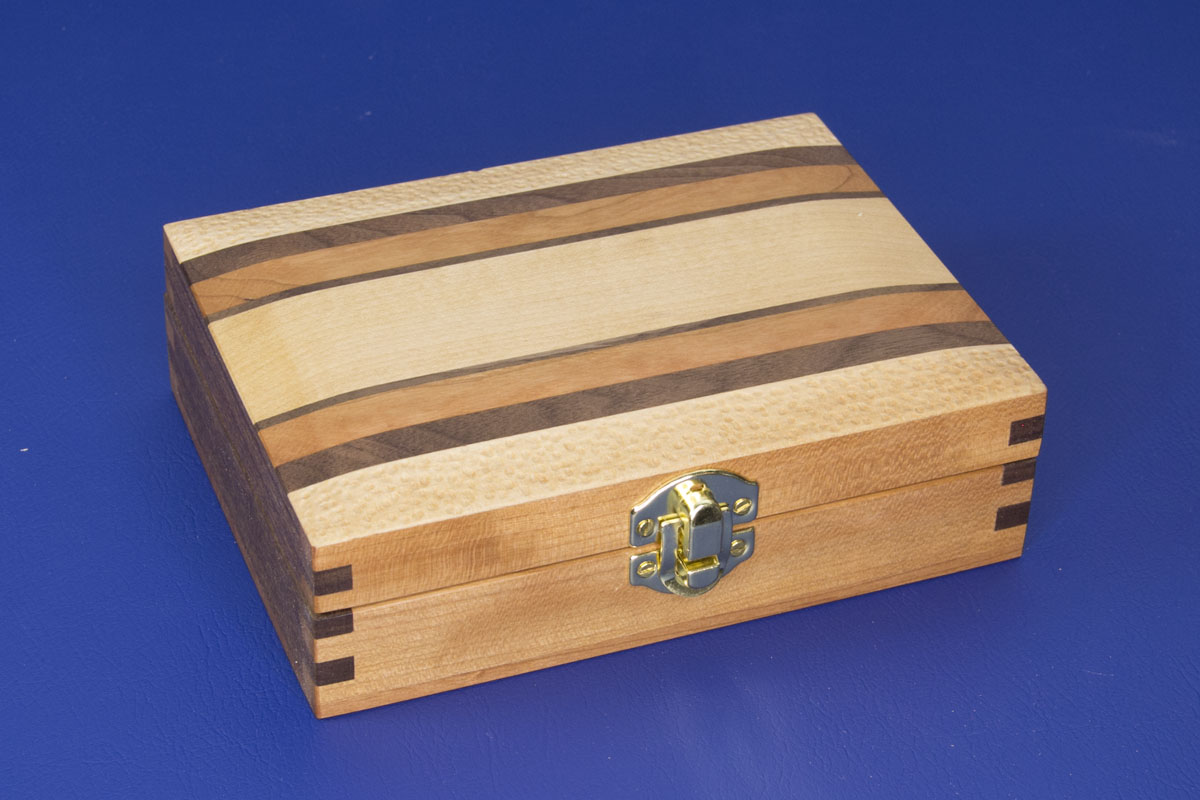 Petit coffret à mouches - Détail