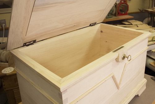 Intérieur du coffre en V