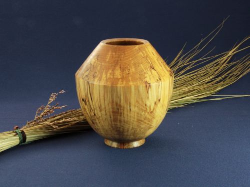 Petit vase en bois coti
