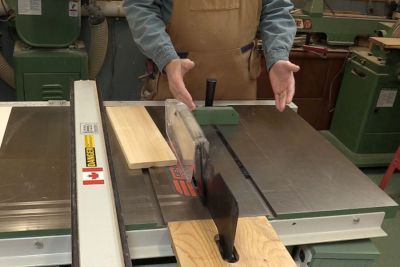 Position recommandée au banc de scie