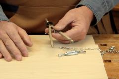 Fabriquer un compas universel